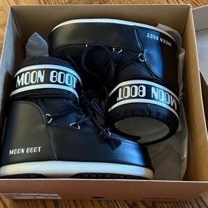 Moon Boot Black and White Winter Footwear